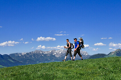 Wandern in der Bergwelt Wandern in der Bergwelt